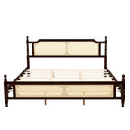 Lit plateforme King avec tête de lit en rotin et rangement sous le lit
