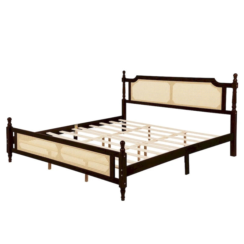 Lit plateforme King avec tête de lit en rotin et rangement sous le lit