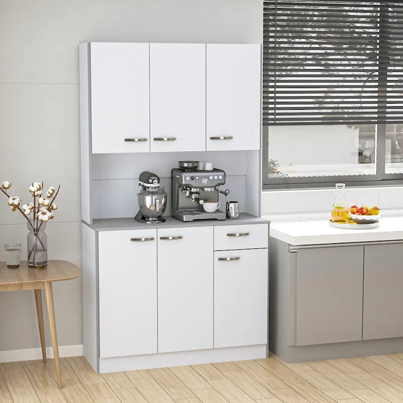 Buffet de cuisine sur pied de 71 po avec 6 portes, 3 étagères et 1 tiroir, Blanc