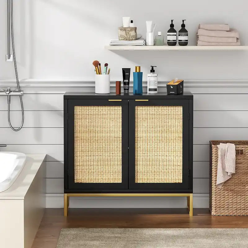 Buffet bas de style Mid-Century Modern avec 2 portes en rotin et piètement métallique, couleur noire
