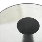 Table d'appoint conique géométrique en aluminium avec plateau en verre texturé – Noir ou doré